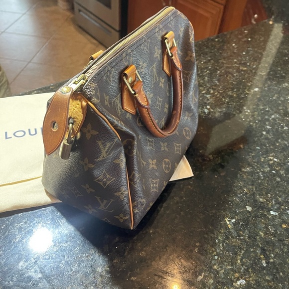Authentic LV Speedy 25 in great condition, just how you see it in the pictures. - Picture 2 of 14